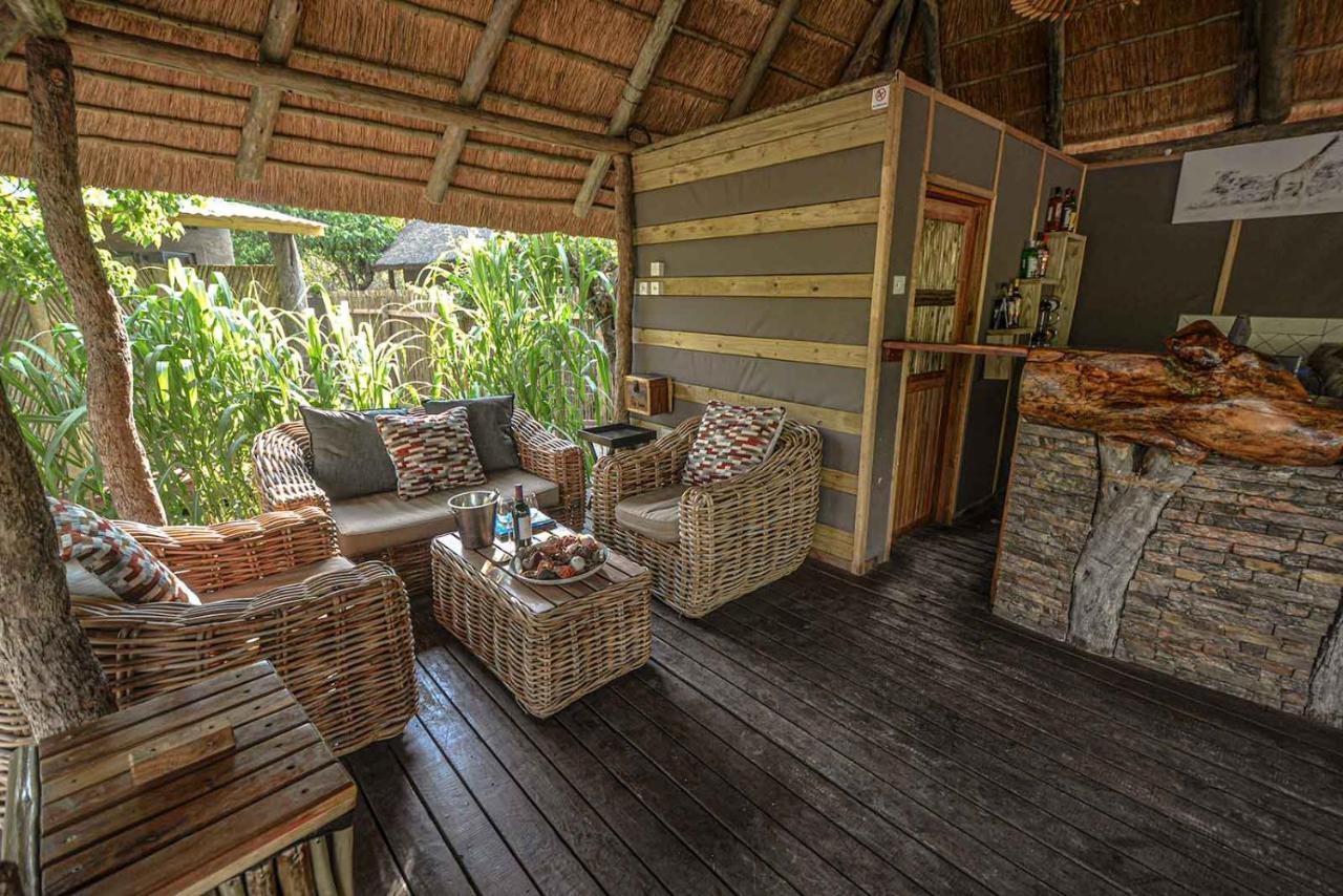 African Excursions Guest House Khwai Exterior photo
