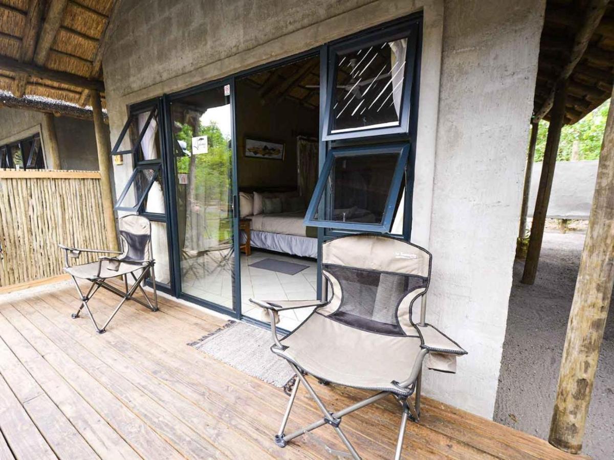 African Excursions Guest House Khwai Exterior photo